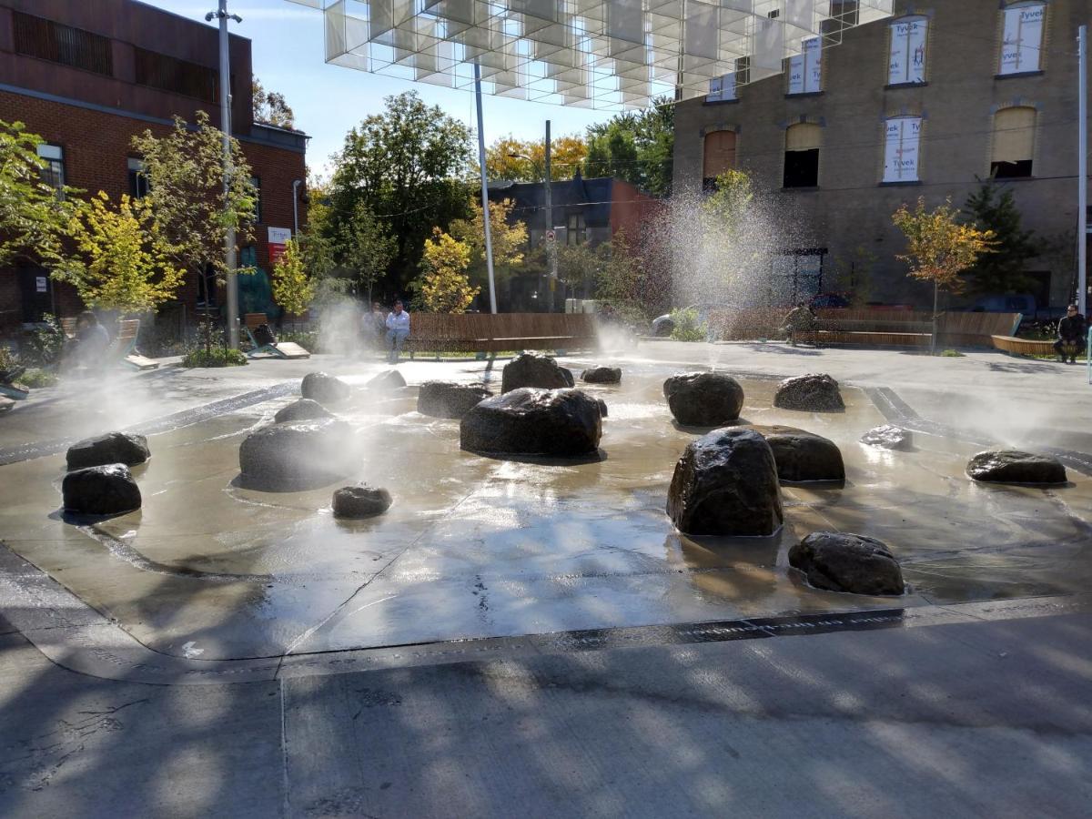 Hellostel Montreal Bagian luar foto
